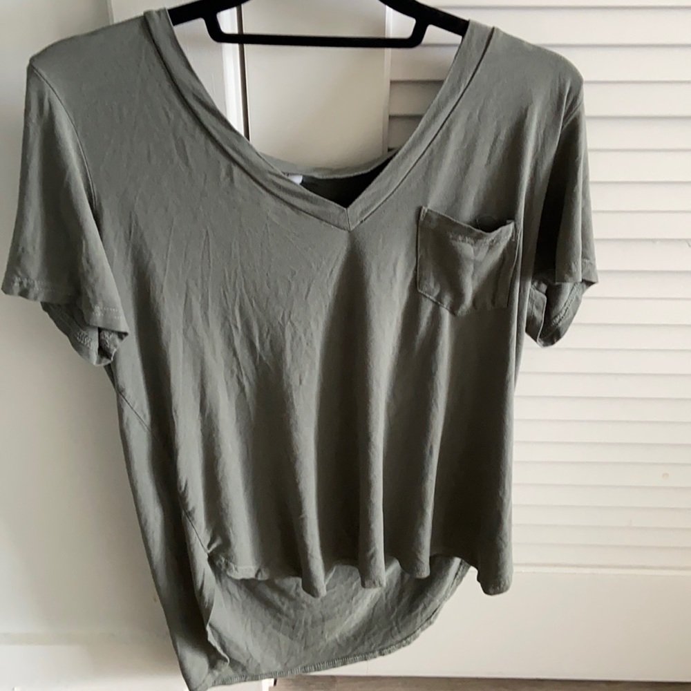 Piko green shirt